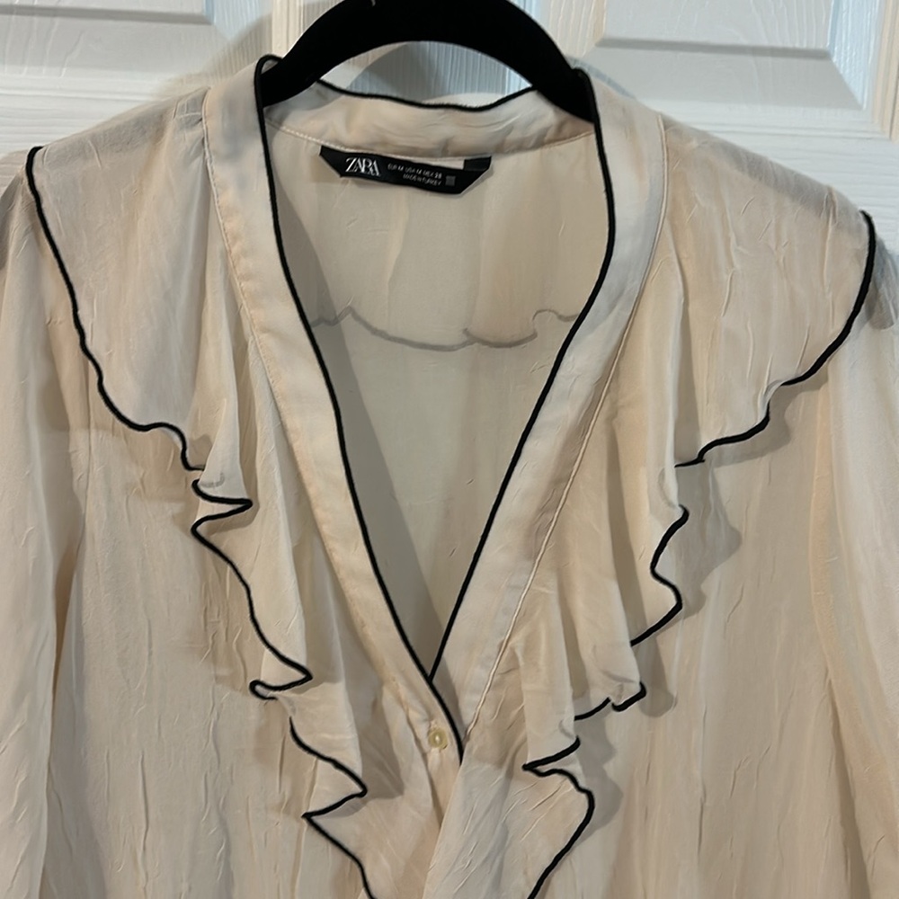 Zara Cream Ruffle Blouse - Picture 3 of 4